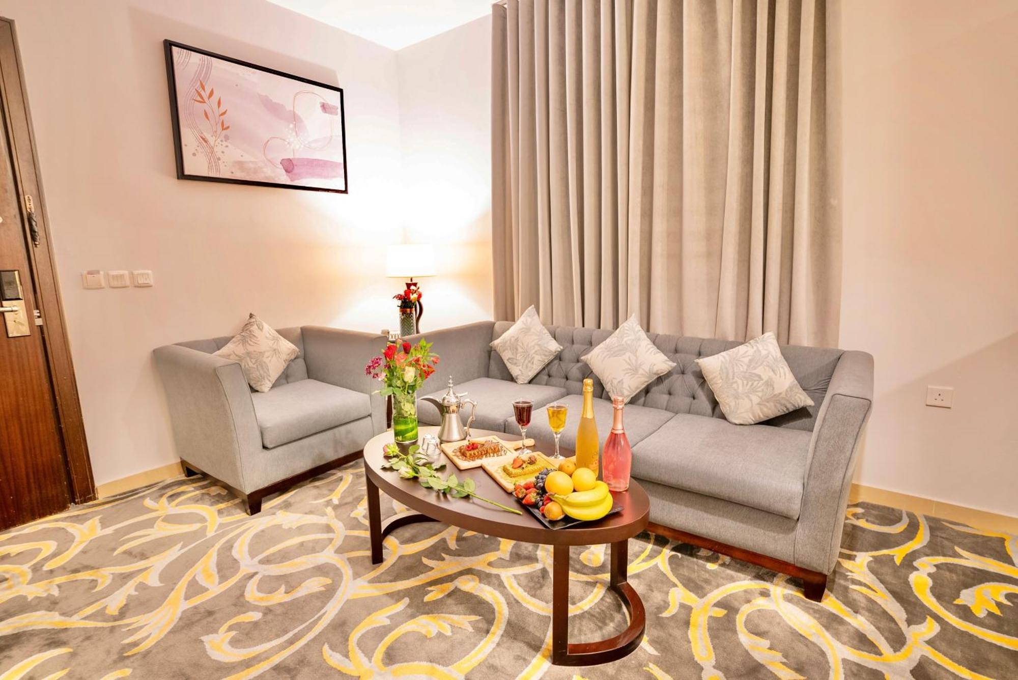 Laten Suites Al Naseem Dschidda Exterior foto